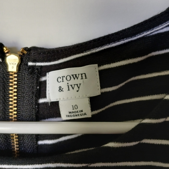 Crown & Ivy Dress Size 10 Color Black & White Striped - Picture 8 of 10